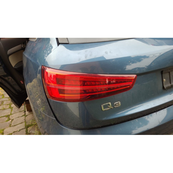 Par Lanternas Traseiras Audi Q3 2014