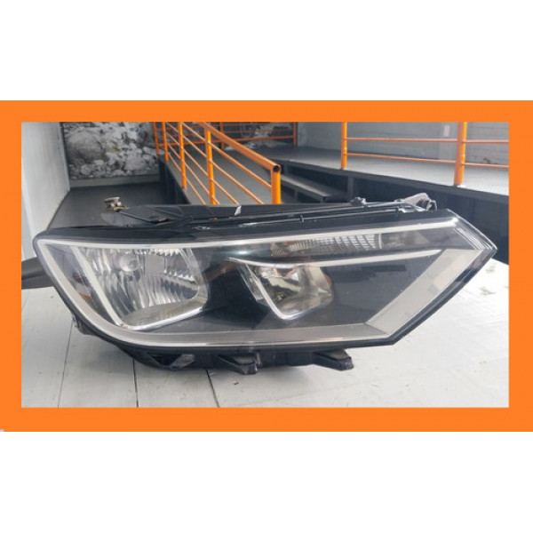 Farol Direito Passat 2016 2017 2018 2019